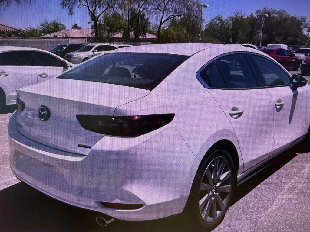 Certified Used 2023 White Mazda 2.5 S Select Package image 5