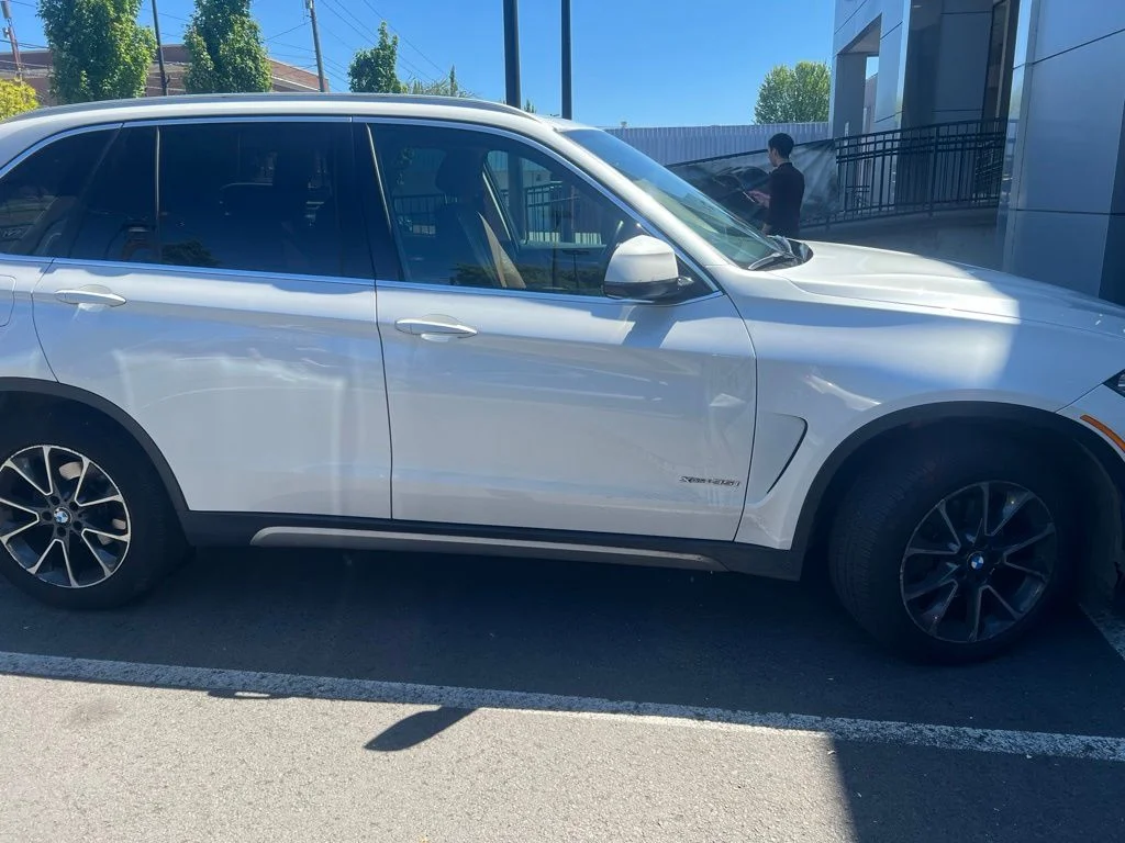 Used 2018 White BMW xDrive35i image 2