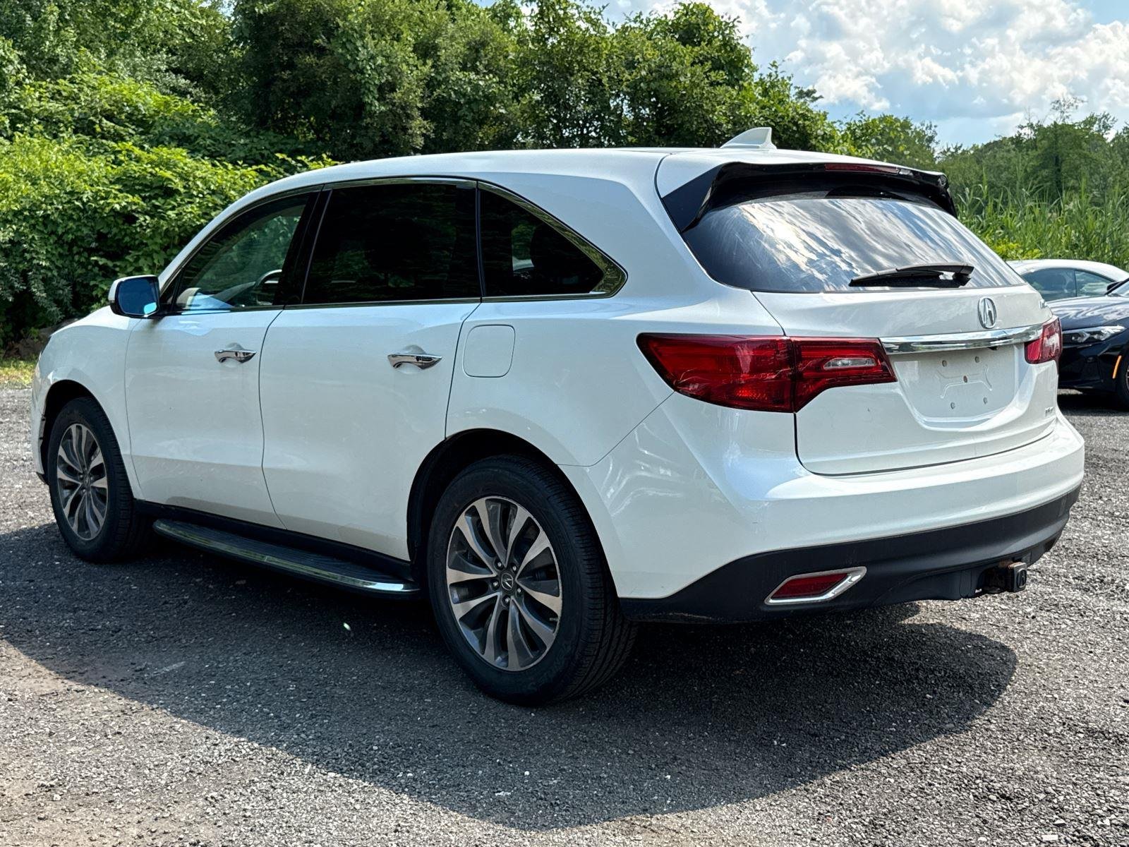 Used 2016 White Diamond Pearl Acura w/Tech image 7