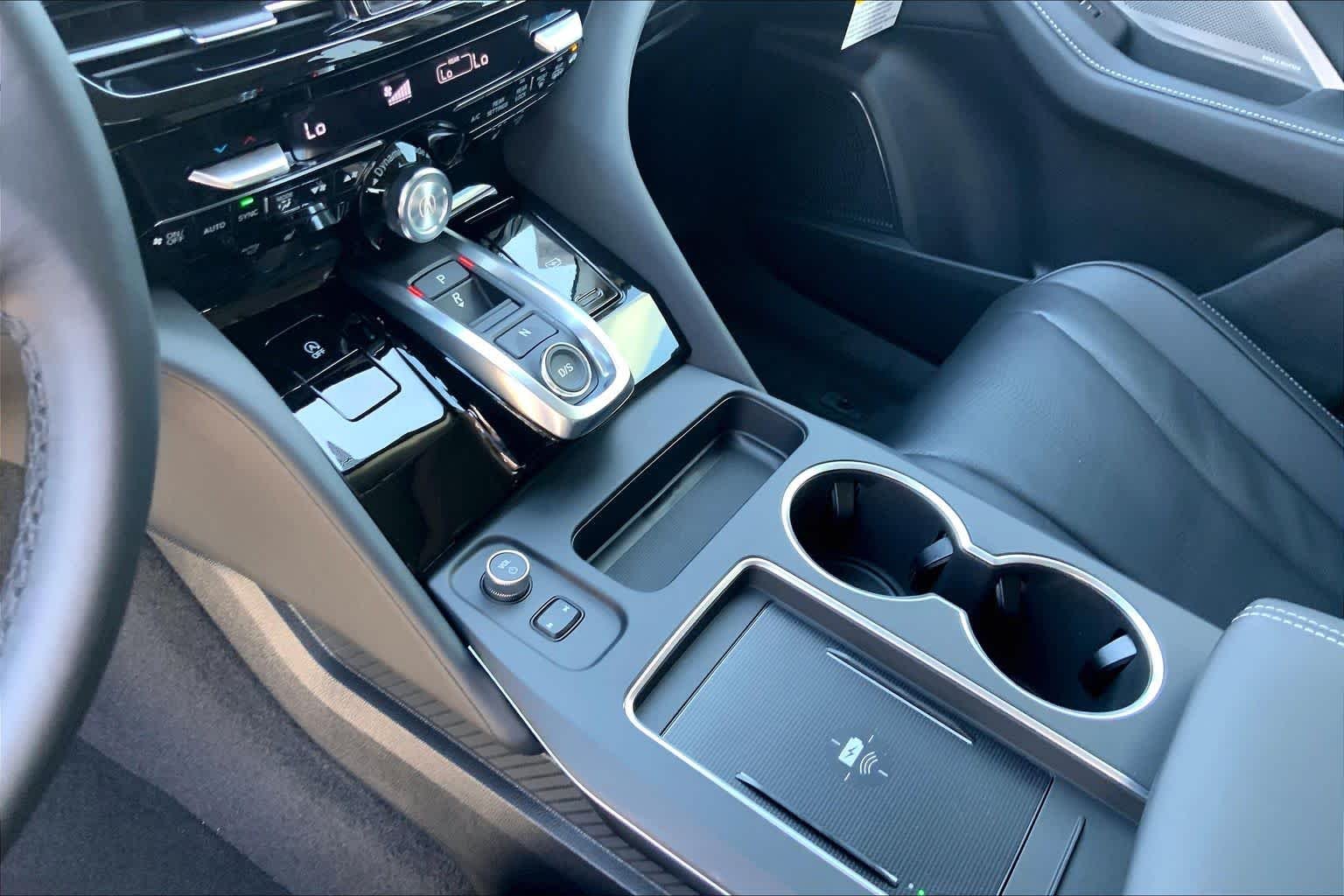 New 2026 Platinum White Pearl Acura w/Technology Package image 11