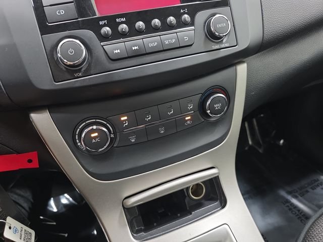 Used 2015 White Nissan S image 22