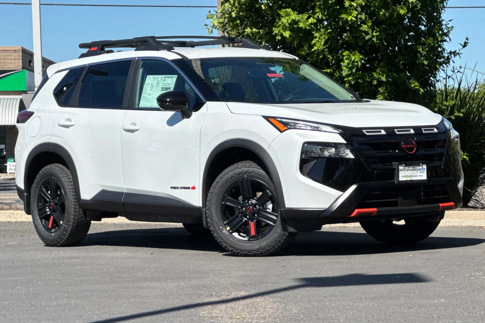 New 2026 Everest White Pearl TriCoat Nissan Rock Creek® image 2