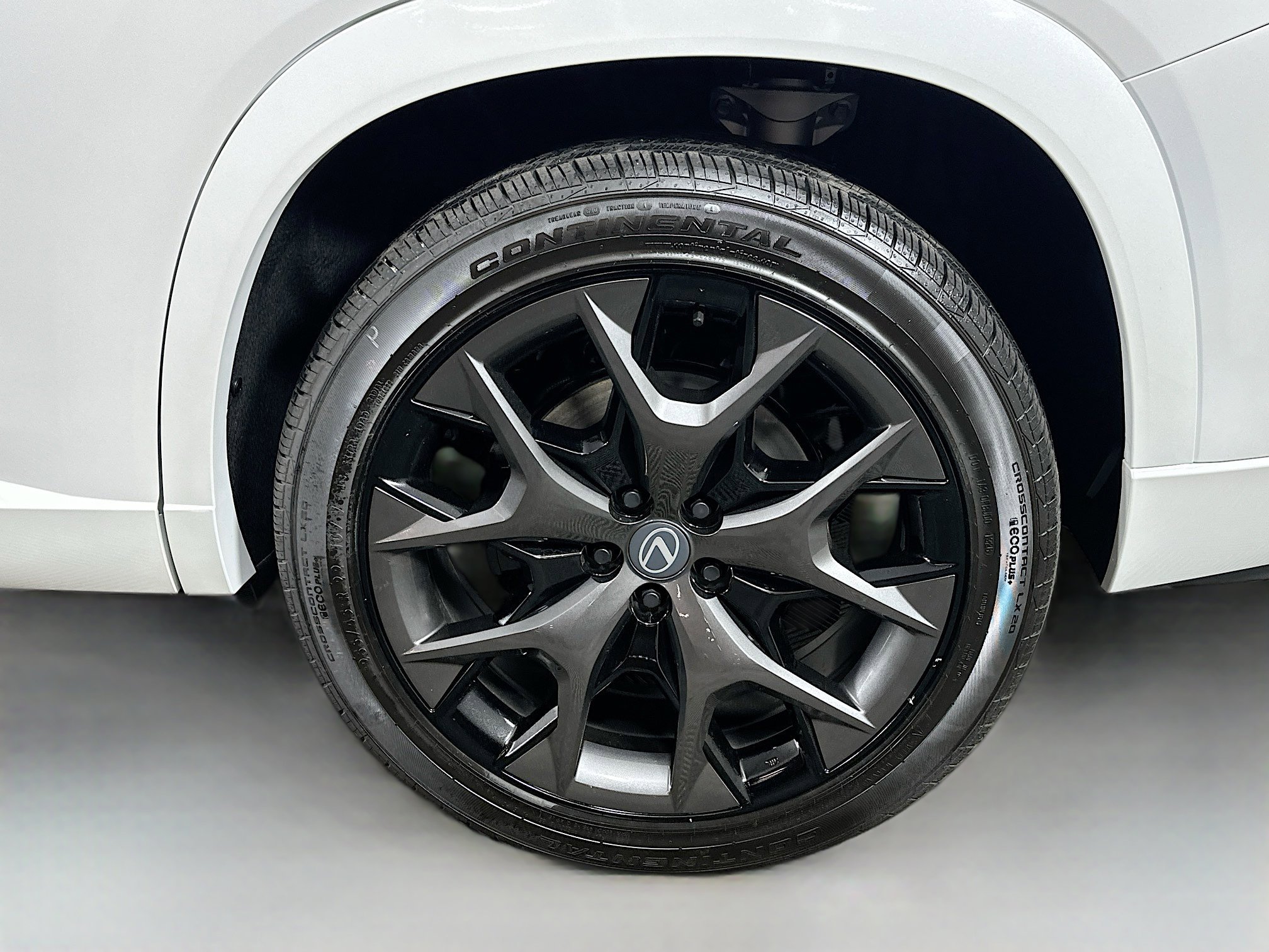 New 2026 Wind Chill Pearl Lexus TX 500h F SPORT PERFORMANCE PREMIUM AWD image 30