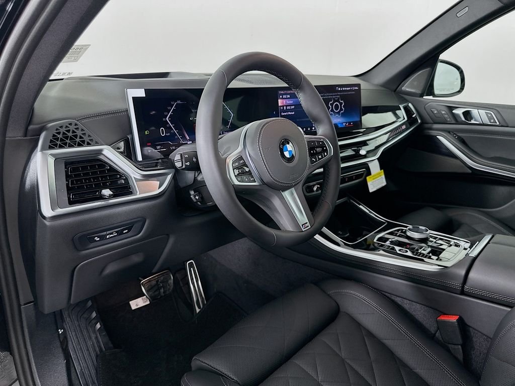 New 2026 Black Sapphire Metallic BMW xDrive40i image 9