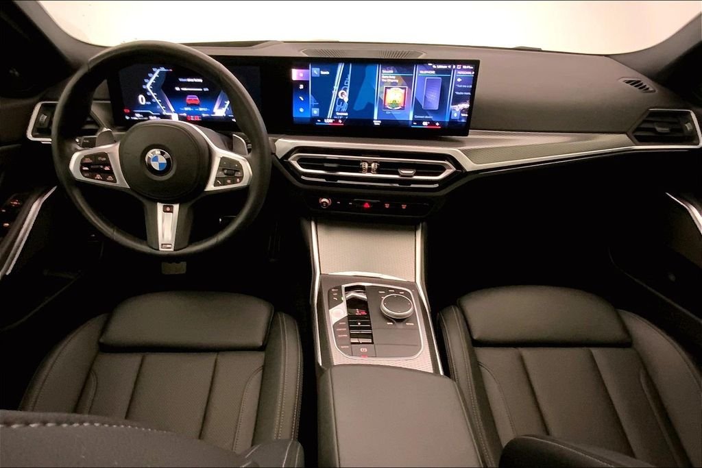 Used 2023 Melbourne Red Metallic BMW  image 16