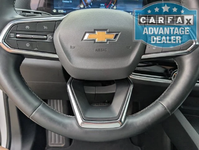 Used 2026 Summit White Chevrolet LT image 6