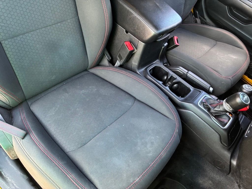 Used 2020  Jeep Rubicon image 42
