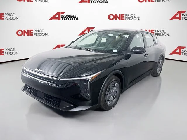 Used 2025 Black Kia LX image 3