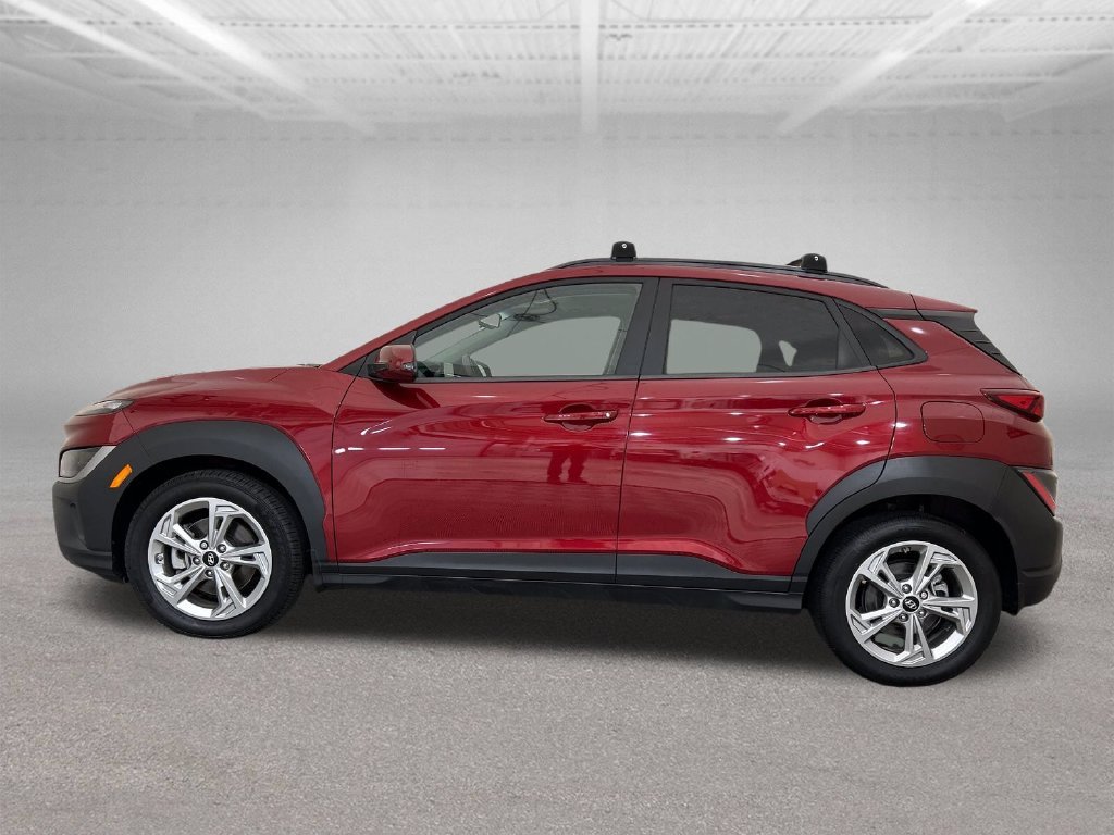 Used 2023 Red Hyundai SEL image 2