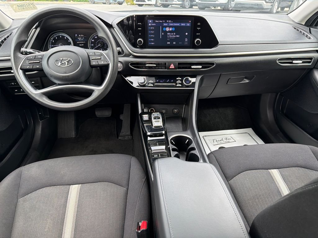 Used 2022 Gray Hyundai SEL image 22