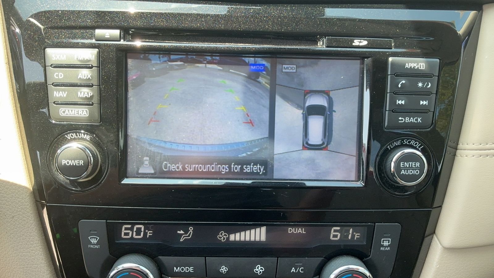 Used 2017 Gray Nissan SL image 36
