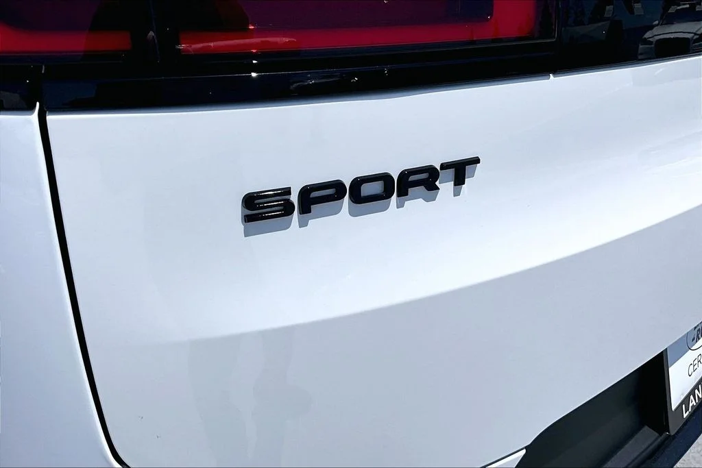 New 2026 White Land Rover SE image 9