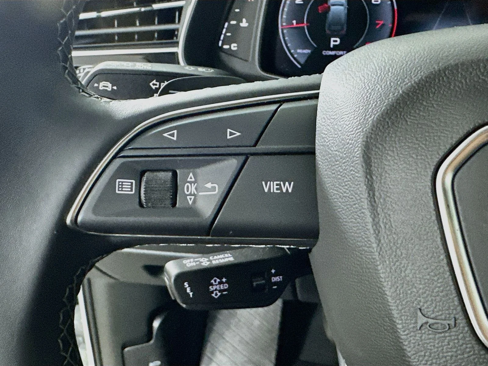 Used 2026 White Audi  image 18