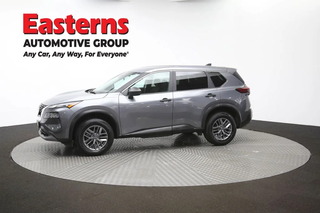 Used 2023 Gray Nissan S image 58