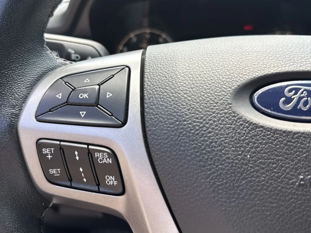 Used 2023 Shadow Black Ford XLT image 22