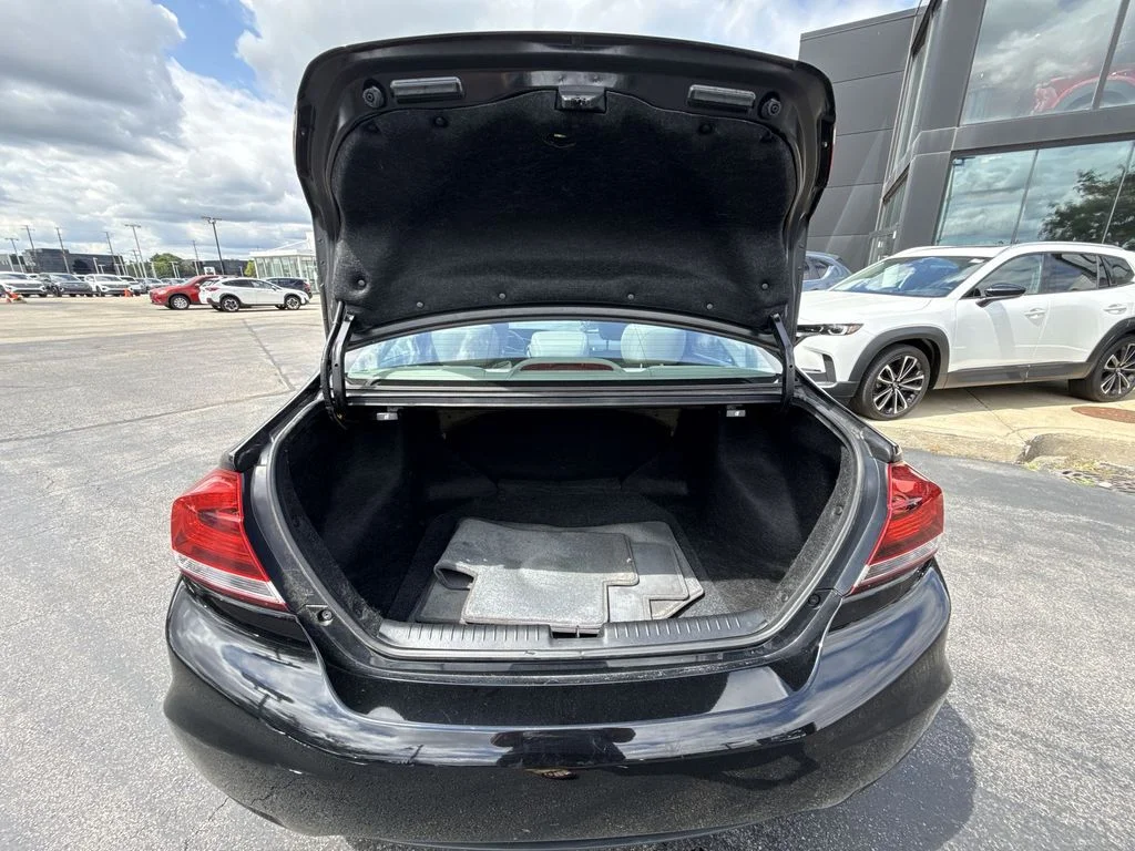 Used 2015 Black Honda EX-L image 26