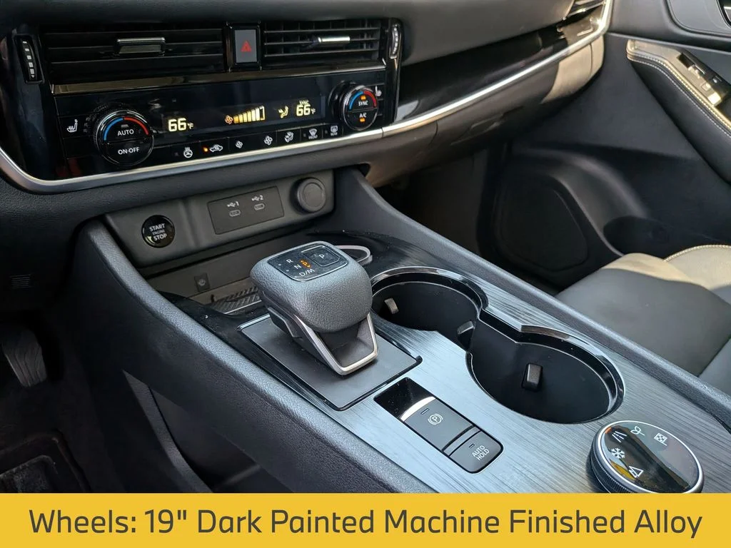 Used 2024 Gold Nissan SL image 25