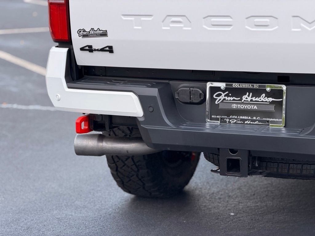 2026 Toyota Tacoma TRD Off Road - Photo 9