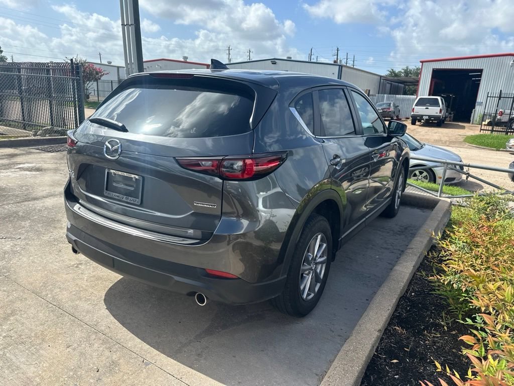 Used 2023 Machine Gray Metallic Mazda 2.5 S Preferred Package image 5