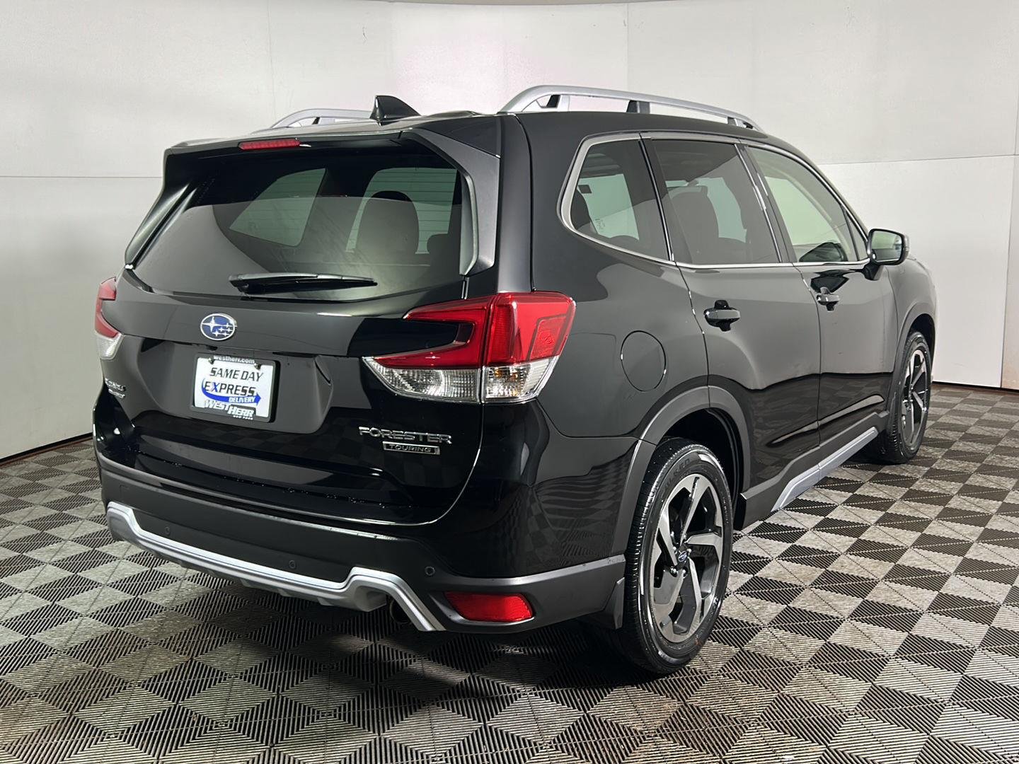 Used 2023 Crystal Black Silica Subaru Touring image 7