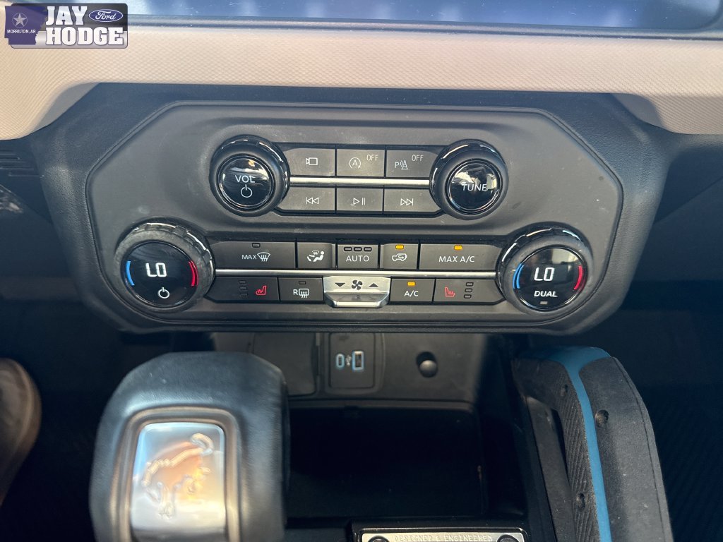 Used 2023 White Ford Wildtrak image 12