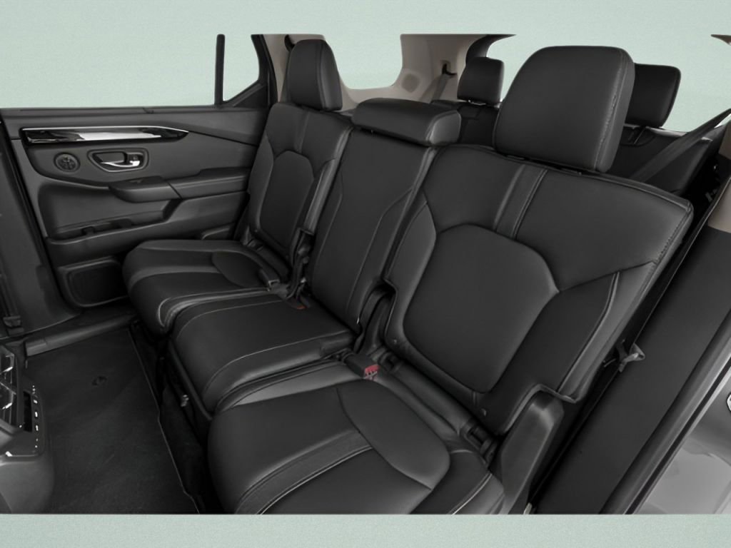 Certified Used 2025 Gray Pearl Honda Touring image 17