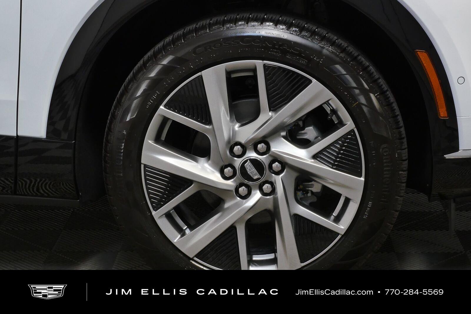 2027 Cadillac OPTIQ Luxury - Photo 38