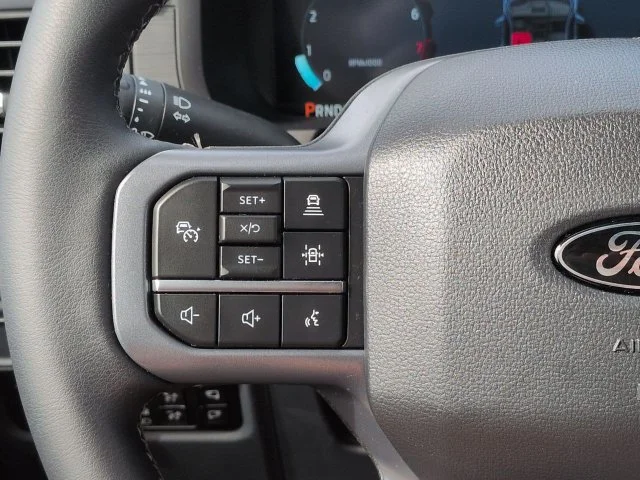 New 2026 Avalanche Ford XLT image 25