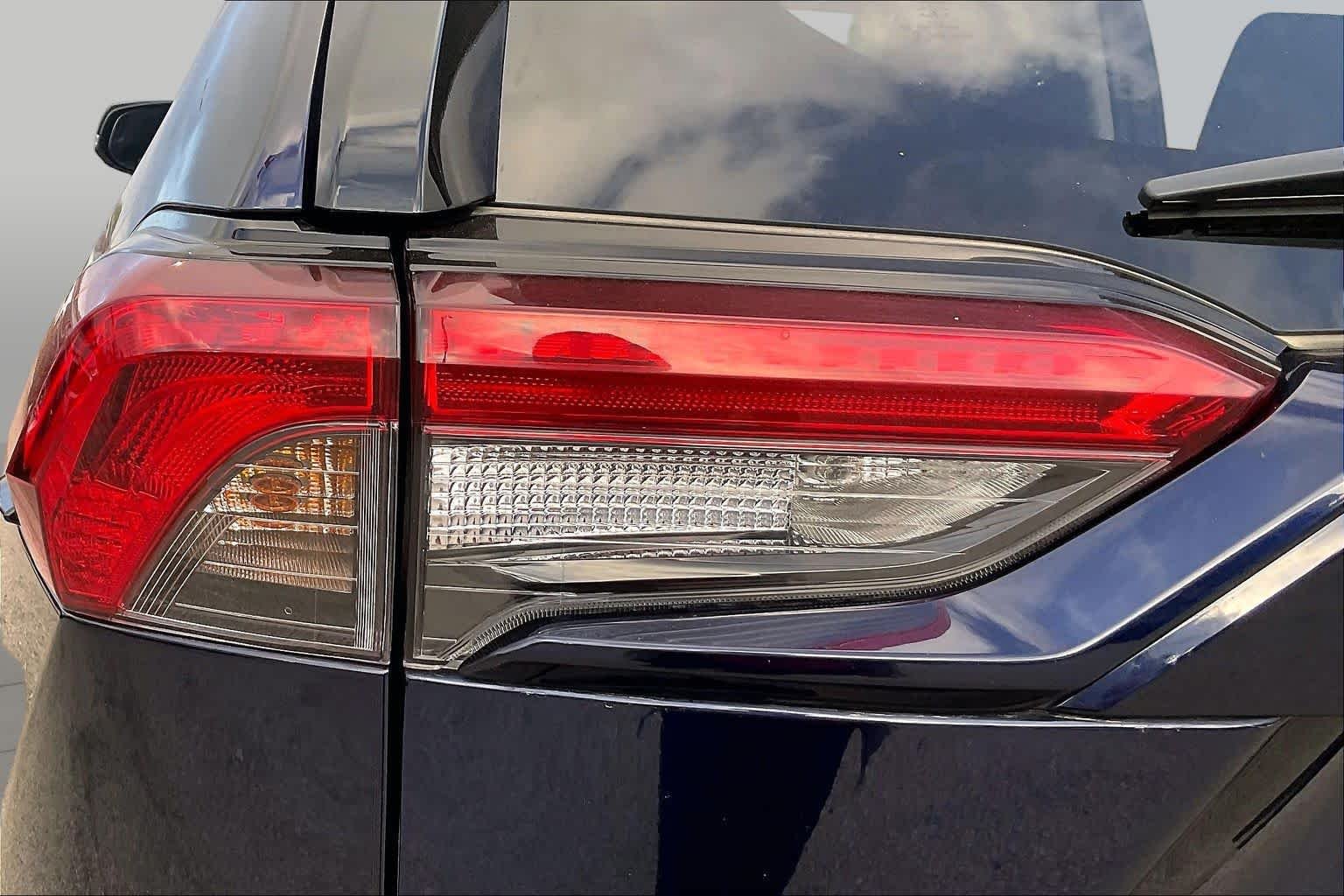 Used 2025 Blueprint Toyota Hybrid XLE image 29