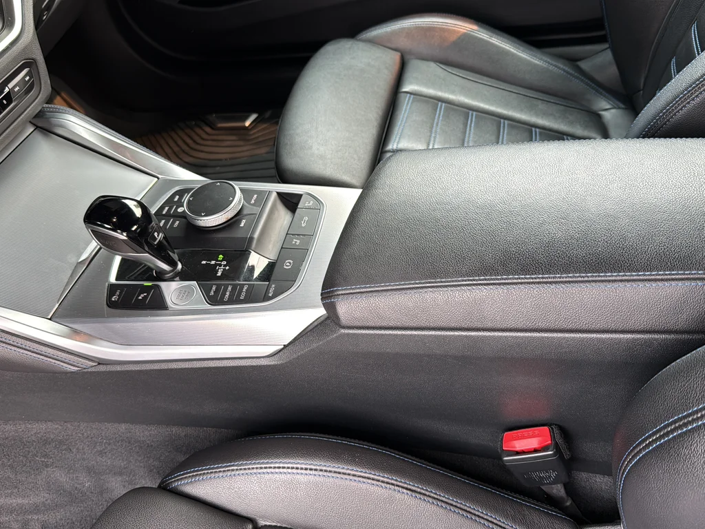 Used 2022 Black BMW M440i xDrive image 20