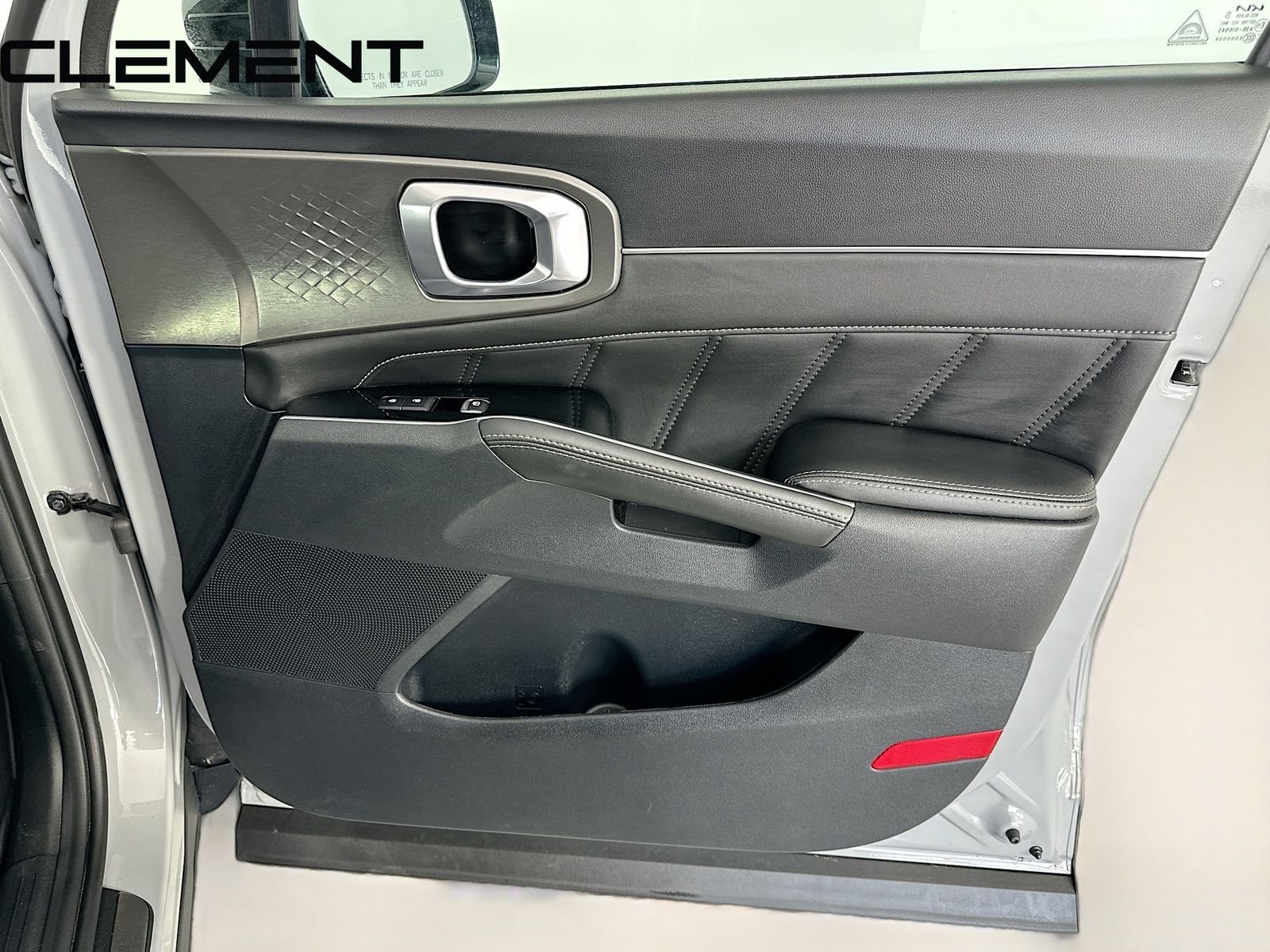 Used 2023 Gray Kia SX image 37