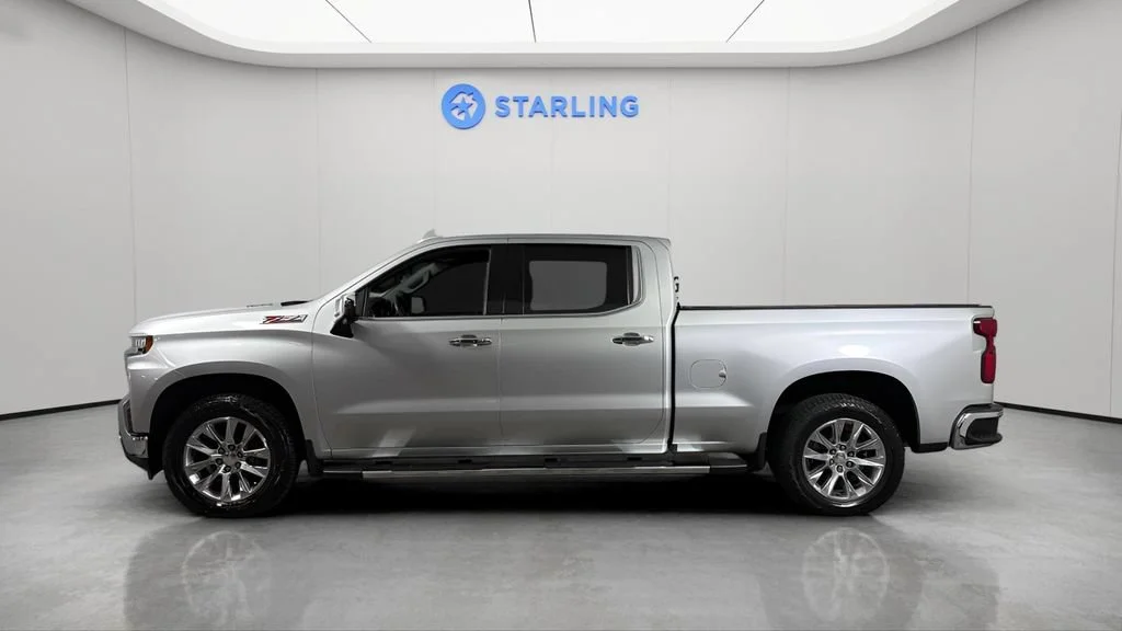 Used 2021 SILVER ICE METALLIC Chevrolet LTZ image 4