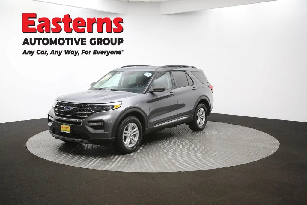 Used 2022 Gray Ford XLT image 55