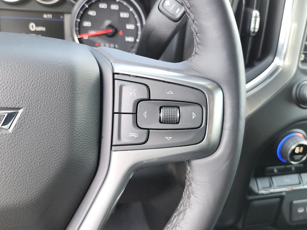 Used 2022 Black Chevrolet LT Trail Boss image 37