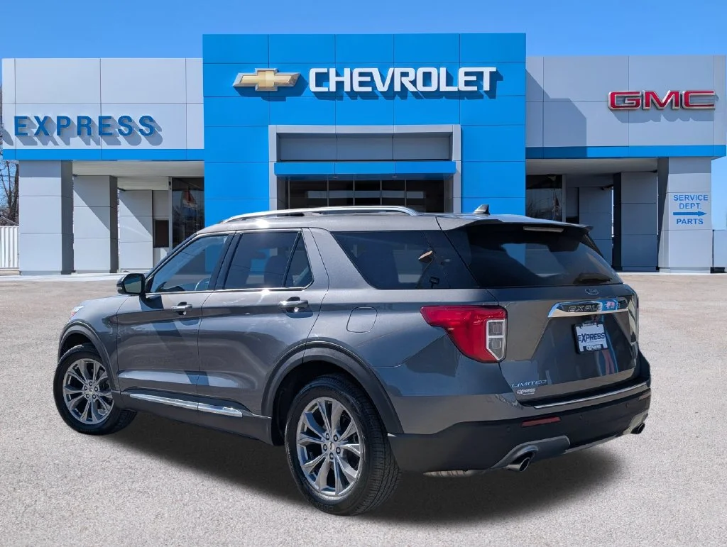 Used 2022 Gray Ford Limited image 5