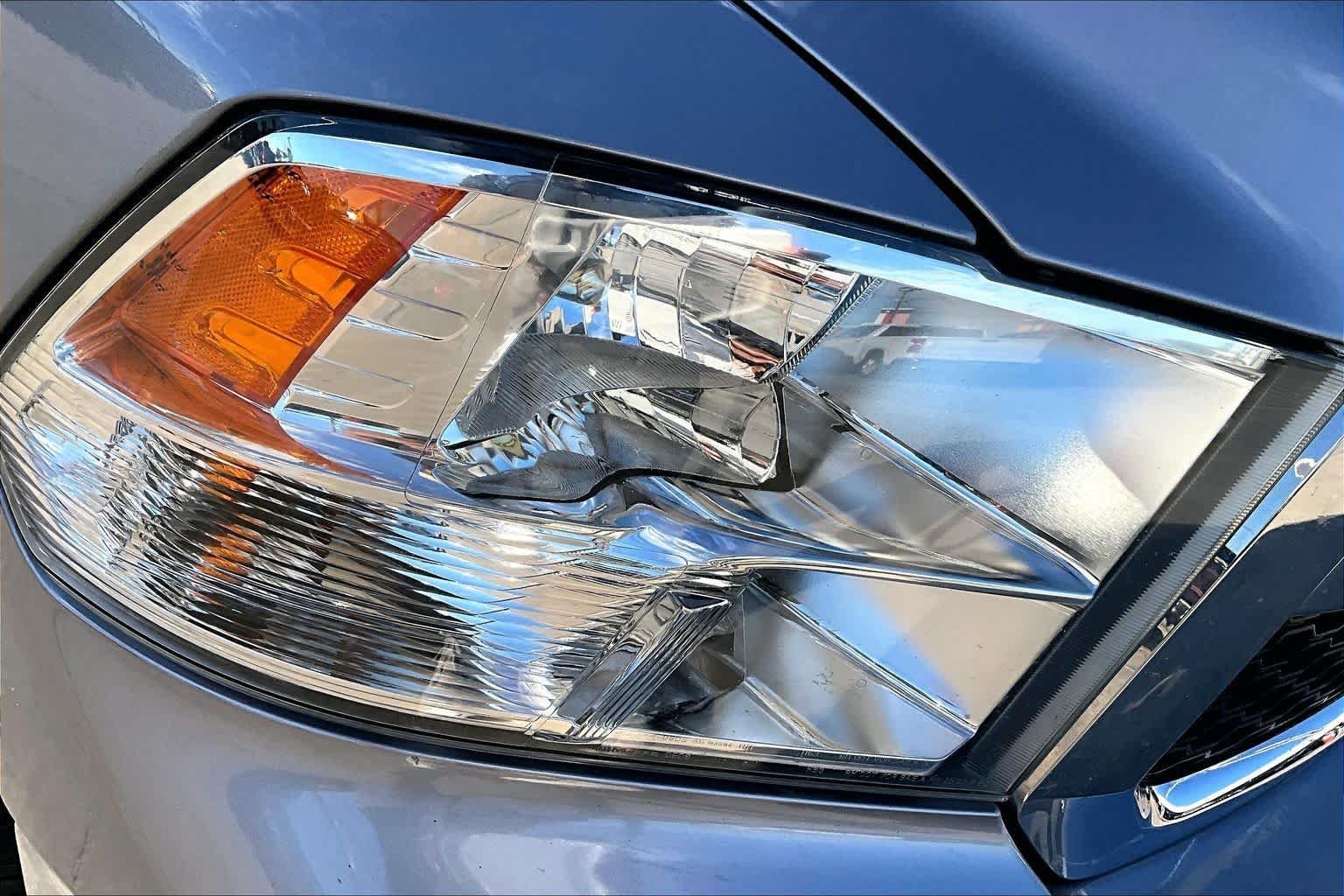 Used 2022 Billet Silver Metallic Clearcoat Ram Tradesman image 28