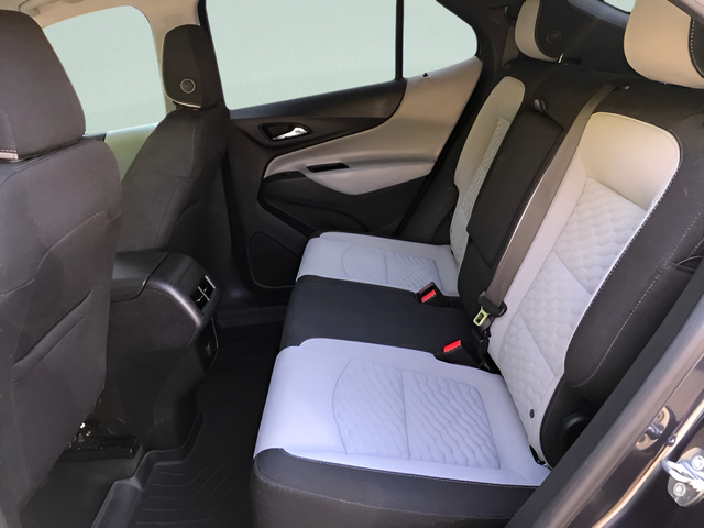 Used 2018 Blue Chevrolet LT image 13
