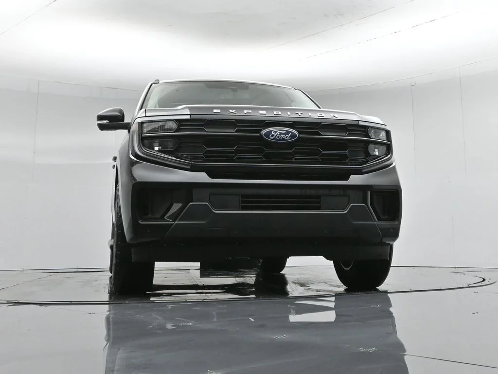 New 2026 Agate Black Metallic Ford Active image 47