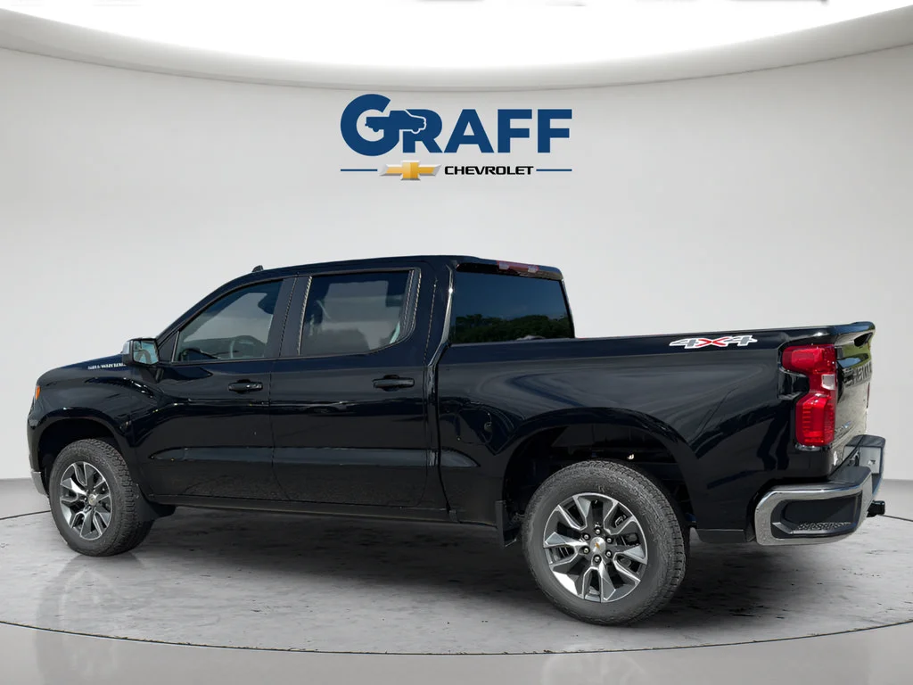 2026 Chevrolet Silverado 1500 LT - Photo 4