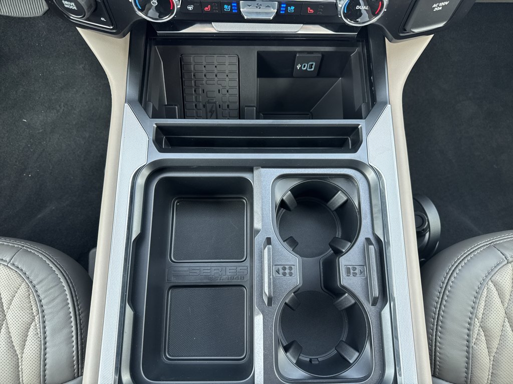 2025 Ford F-350 Super Duty Platinum - Photo 27