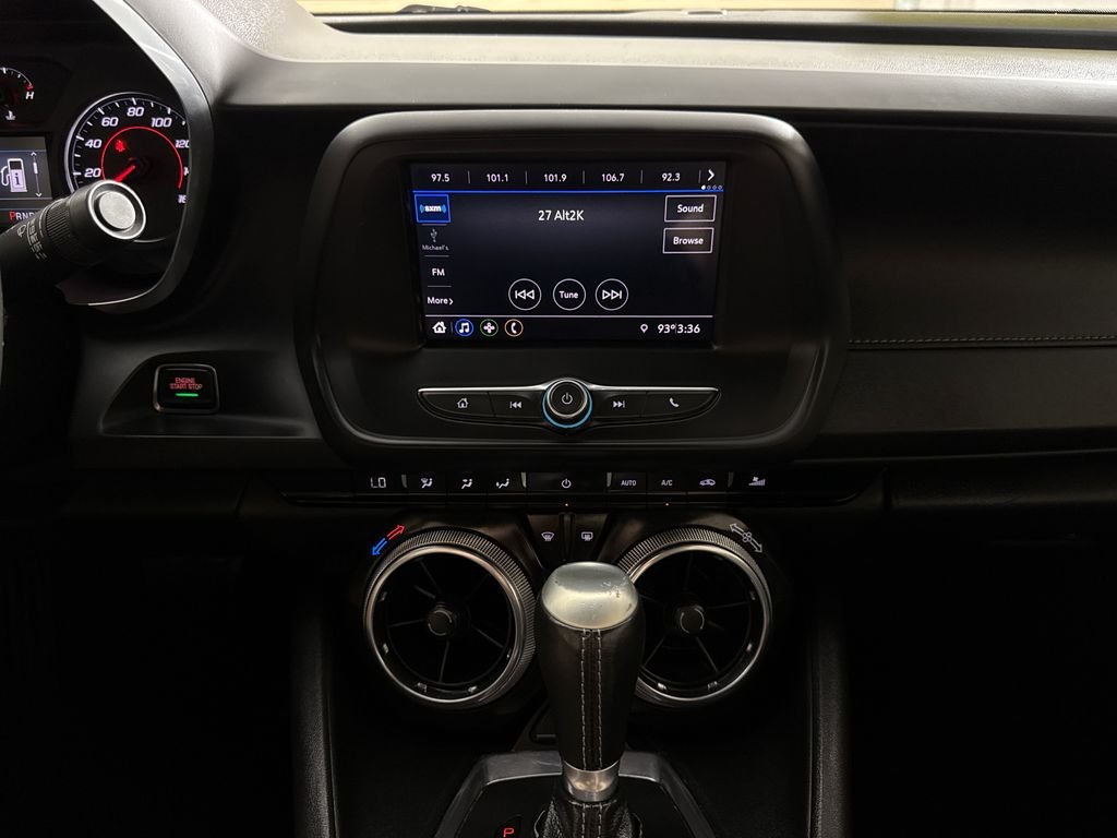 2020 Chevrolet Camaro 1LT - Photo 16