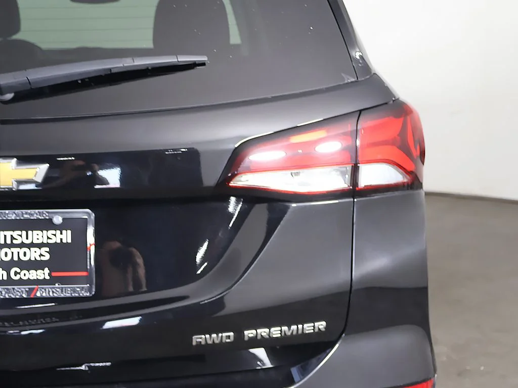 Used 2022 Black Chevrolet Premier image 14