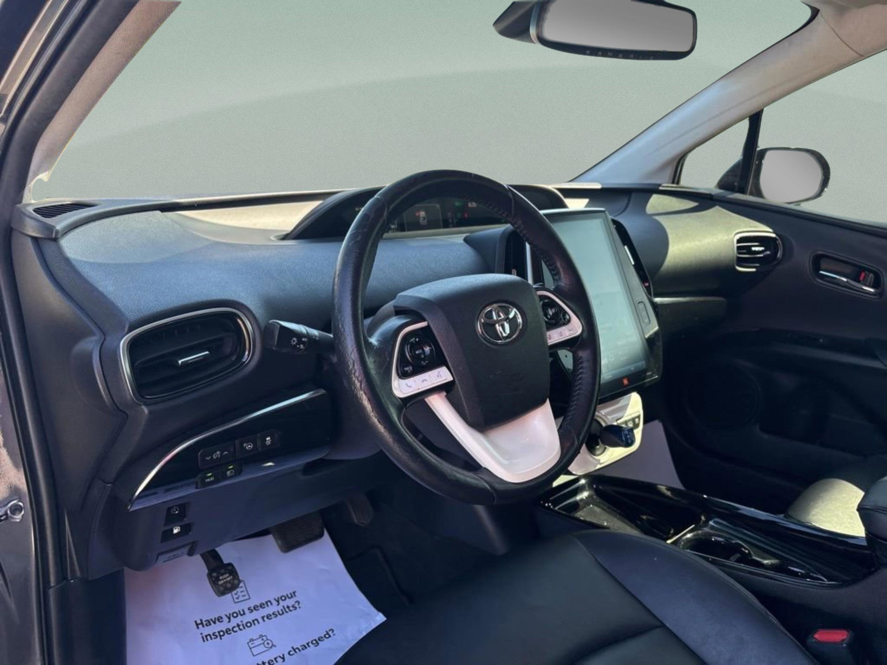 Used 2017 Magnetic Gray Metallic Toyota Advanced image 7