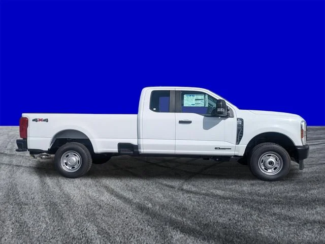 New 2026 Oxford White Ford F-250® XL image 3