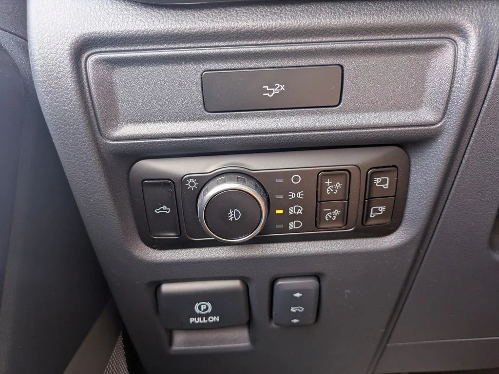 New 2026 Gray Ford Tremor image 27