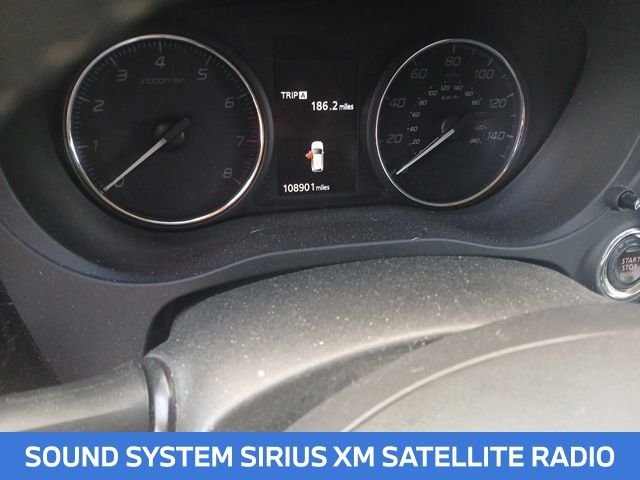 Used 2019 Black Mitsubishi SE image 7
