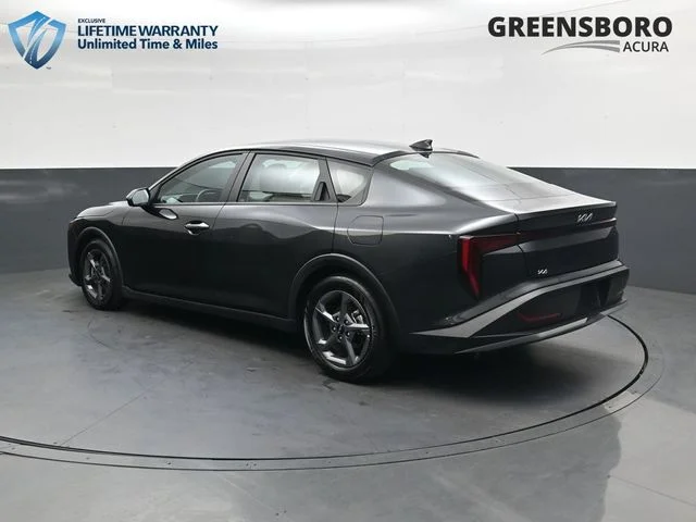 Used 2025 Gray Kia LXS image 9
