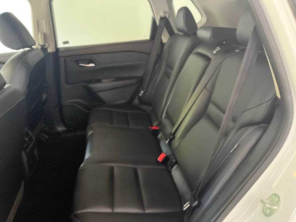 Used 2023 White Nissan SL image 13