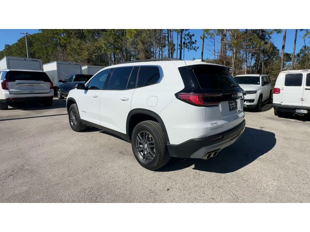 Used 2025 Summit White GMC Elevation image 6