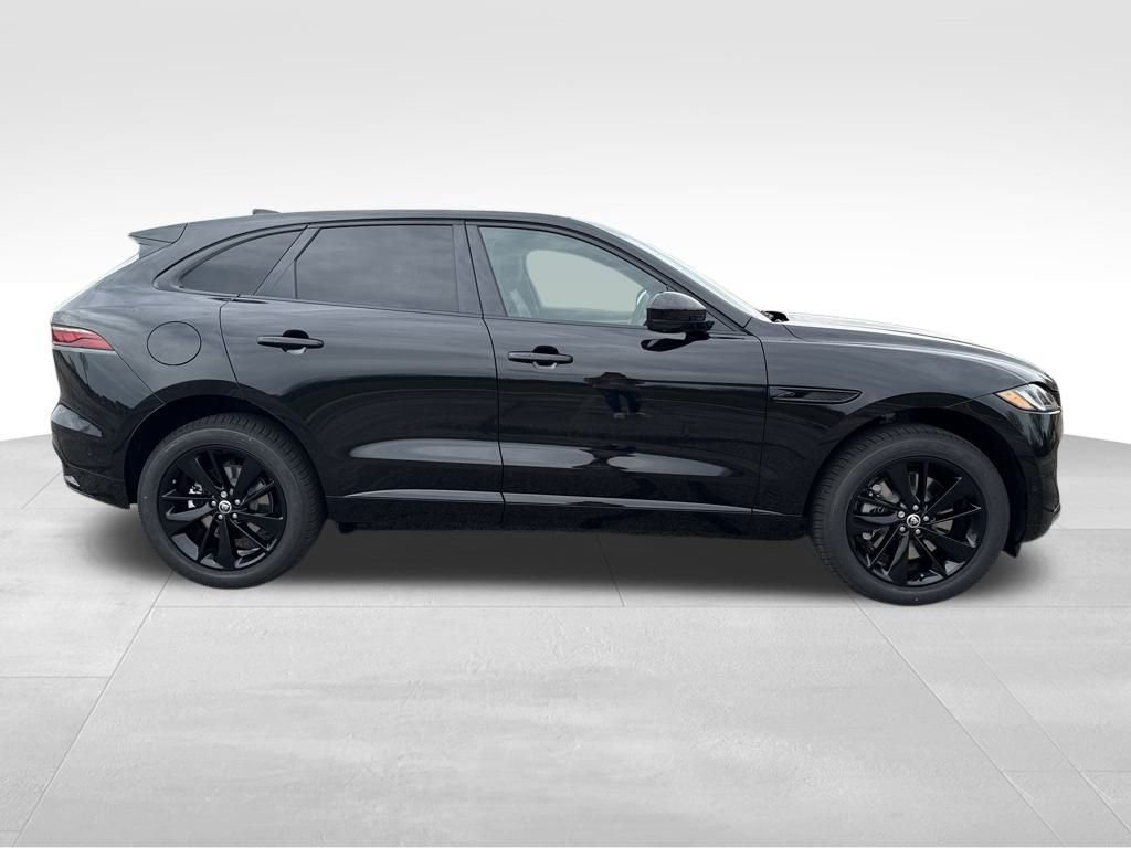 2026 Jaguar F-Pace R-Dynamic S - Photo 6